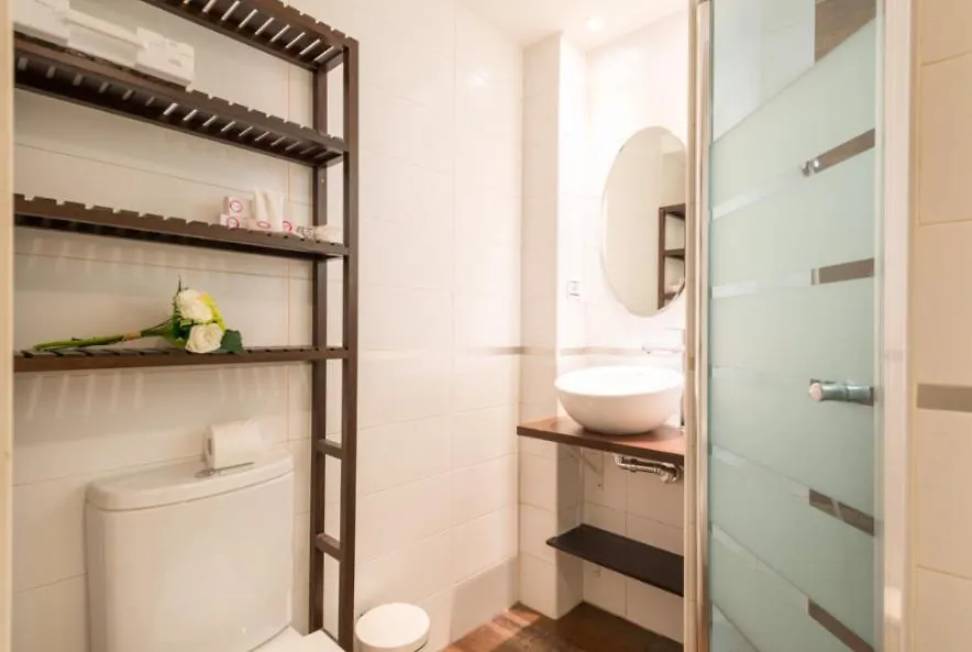 Apartamentos Victoria Suites Malaga 0*,