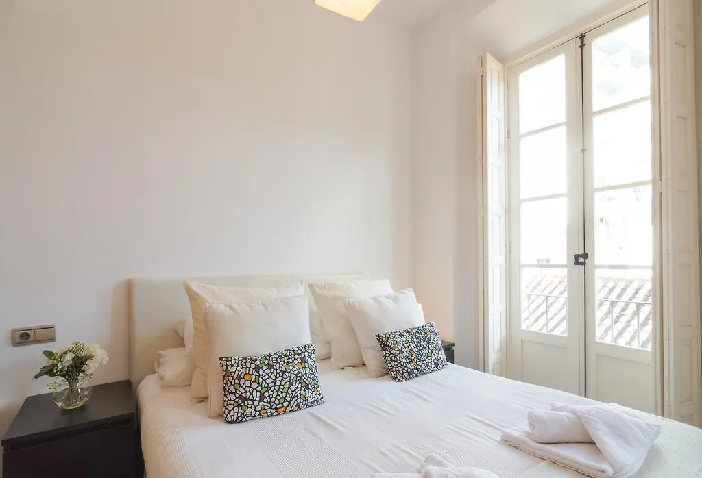 Apartment Apartamentos Victoria Suites Malaga Spain